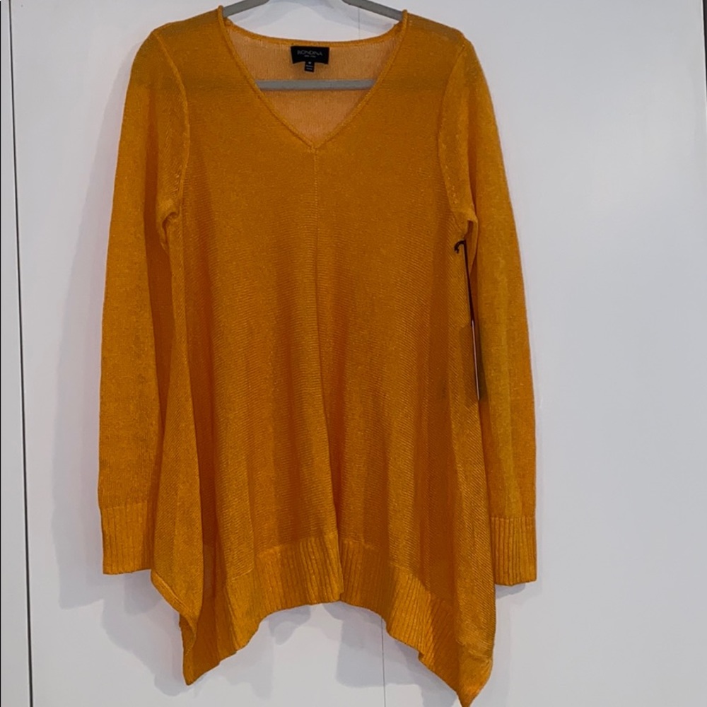 NWT women’s lightweight sweater